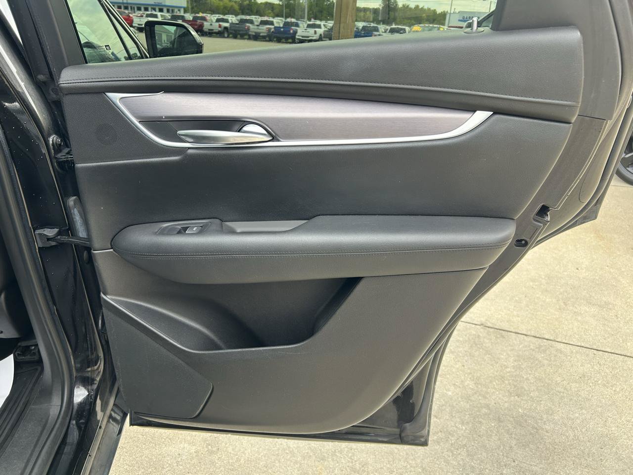 Used 2018 Cadillac XT5 Premium Luxury AWD/4WD image 15