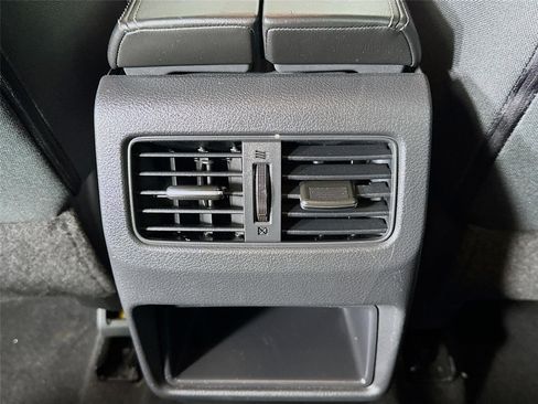Used 2021 Nissan Rogue S FWD image 24