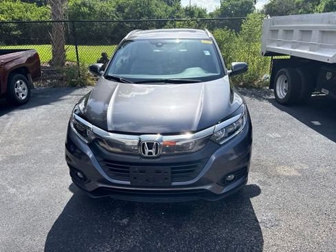 Used 2019 Honda HR-V EX image 2