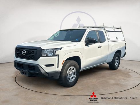 Used 2022 Nissan Frontier S RWD image 7