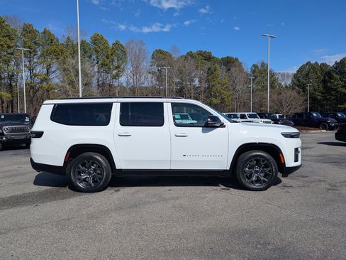 New 2026 Jeep Grand Wagoneer L Limited image 4