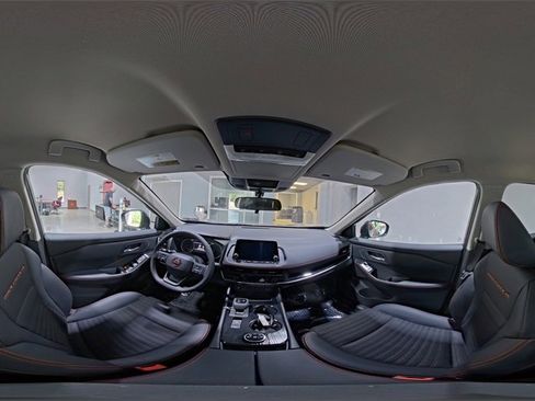 Certified 2025 Nissan Rogue SV image 17