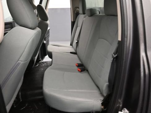 Used 2019 RAM 1500 Express w/ Express Value Package AWD/4WD image 11