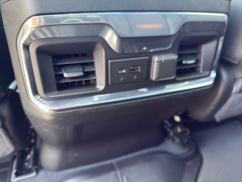 Used 2022 GMC Sierra 2500 AT4 AWD/4WD image 12