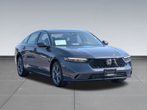 Certified 2023 Honda Accord EX image 7