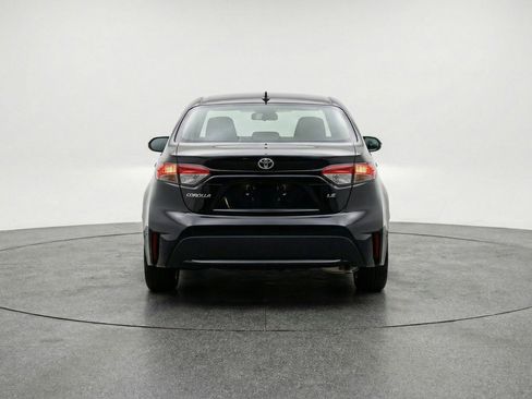 Used 2025 Toyota Corolla LE FWD image 7