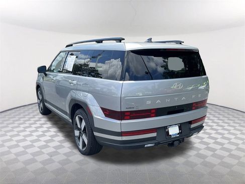 Used 2024 Hyundai Santa Fe Limited image 7
