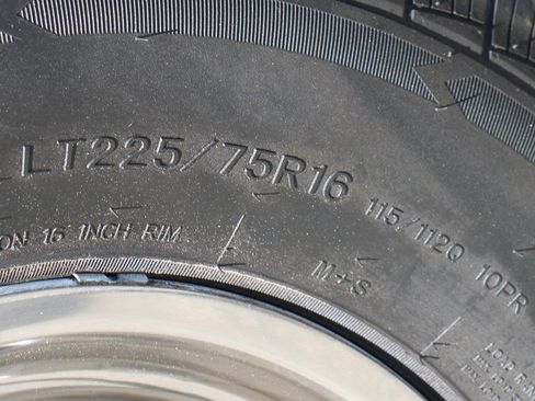 Used 2012 Ford E-450 and Econoline 450 Super Duty w/ Shuttle Bus Prep Pkg image 32