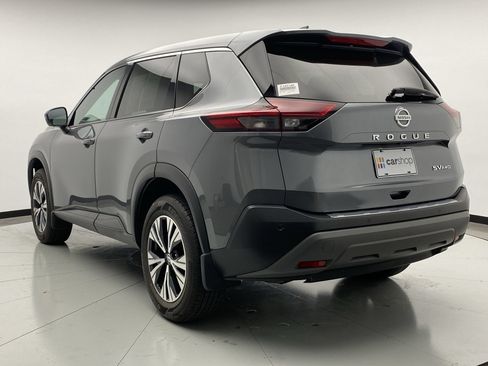 Used 2021 Nissan Rogue SV AWD/4WD image 3