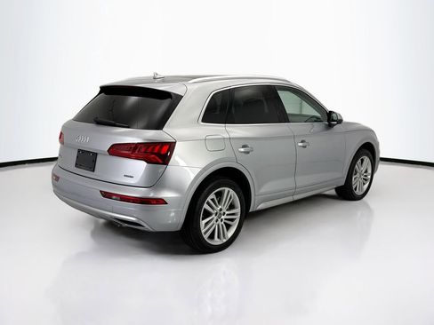 Used 2019 Audi Q5 2.0T Premium Plus w/ Premium Plus Package AWD/4WD image 5
