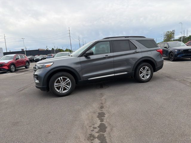Used 2021 Ford Explorer XLT w/ Class III Trailer Tow Package AWD/4WD image 19