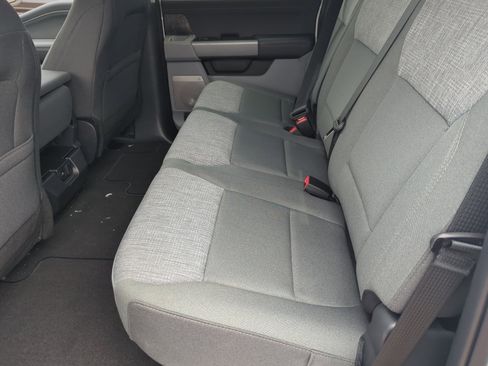 New 2025 Ford F250 XLT w/ Black Appearance Package image 17