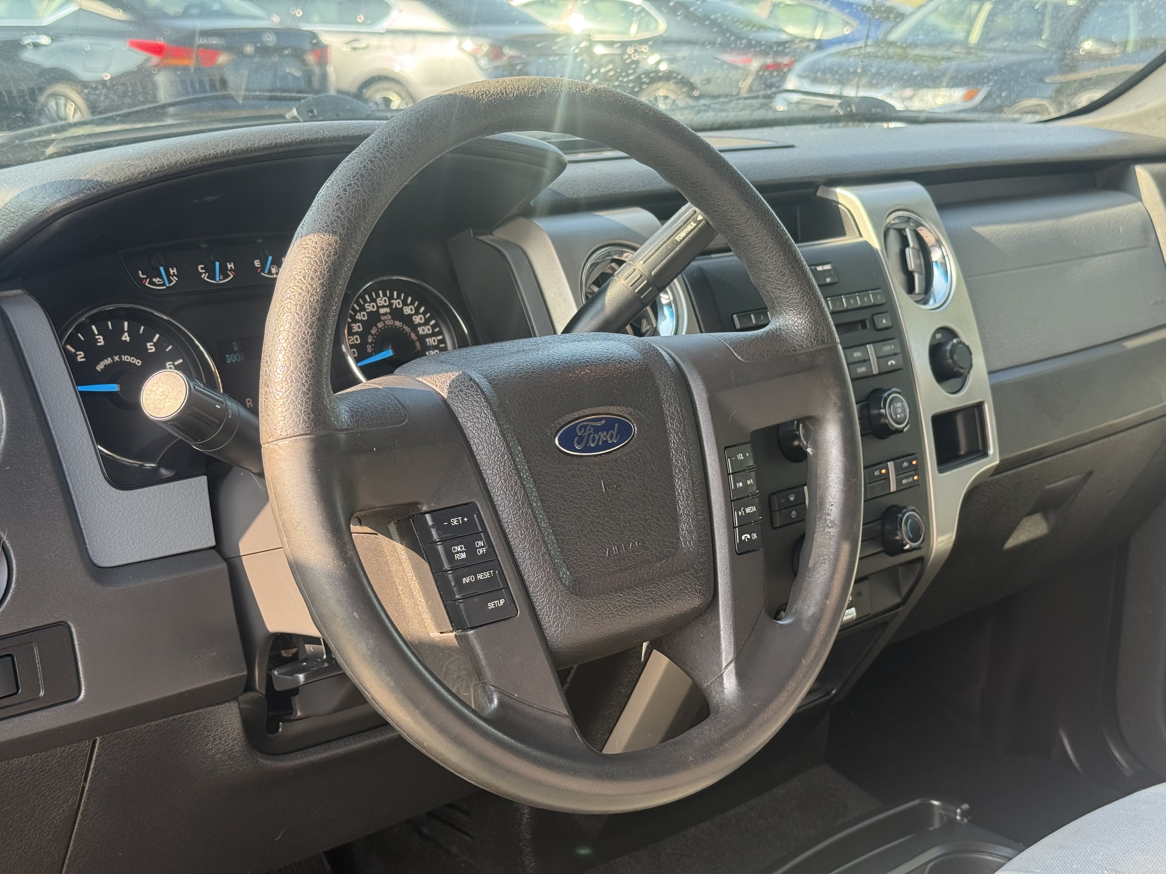 Used 2014 Ford F150 XLT AWD/4WD image 11