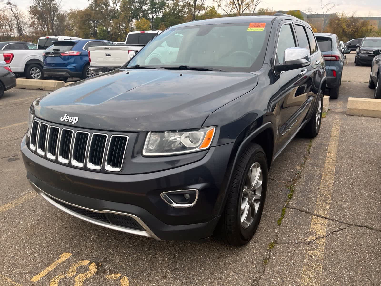 Used 2015 Jeep Grand Cherokee Limited AWD/4WD image 2