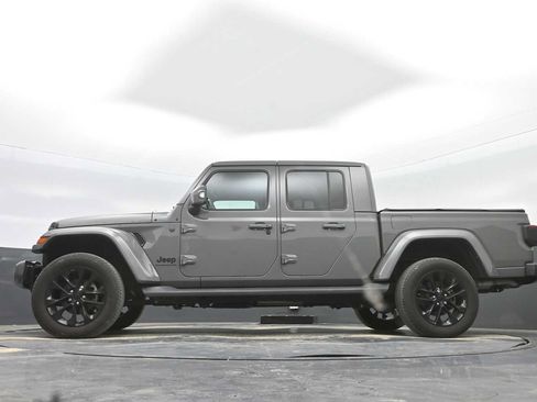 Used 2022 Jeep Gladiator Overland AWD/4WD image 31