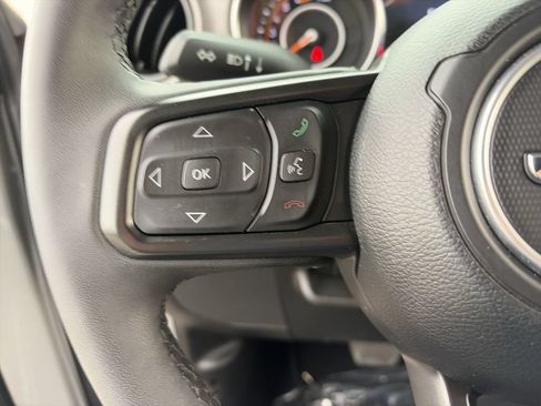 Used 2023 Jeep Wrangler Sport AWD/4WD image 15