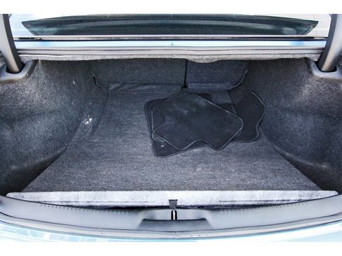 Used 2023 Chrysler 300 Touring w/ Sport Appearance Package image 23