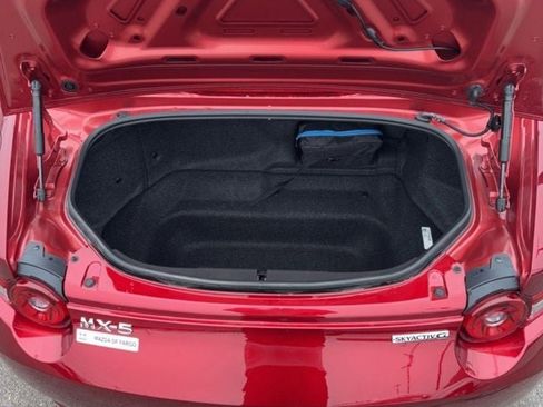 Used 2025 MAZDA MX-5 Miata Grand Touring RWD image 30