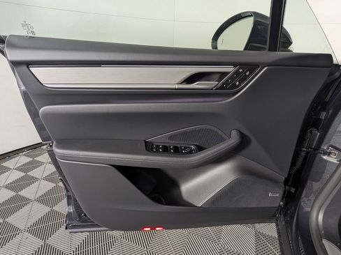 New 2025 Porsche Macan 4S Electric image 25