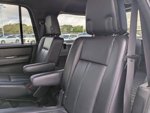 Used 2017 Ford Expedition Limited w/ Equipment Group 301A image 13