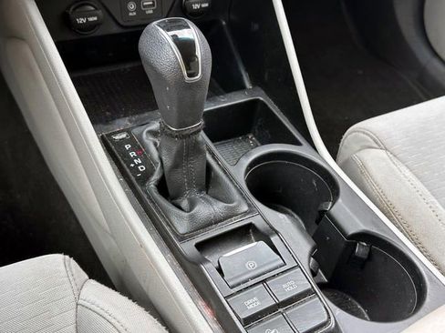 Used 2019 Hyundai Tucson SE AWD/4WD image 25