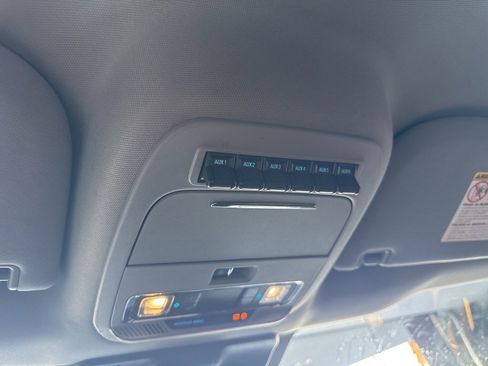 Used 2023 Ford F250 Lariat w/ Tow Technology Package image 27