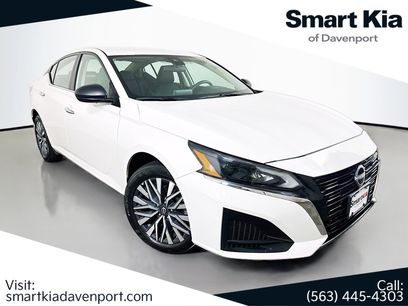 Used 2025 Nissan Altima 2.5 SV