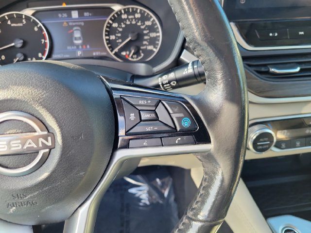 Used 2023 Nissan Altima 2.5 SL FWD image 22