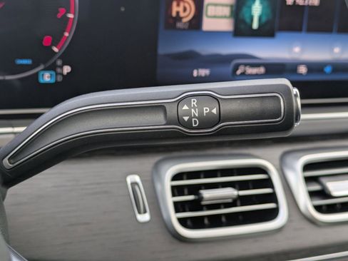 Certified 2026 Mercedes-Benz GLE 450 4MATIC image 12