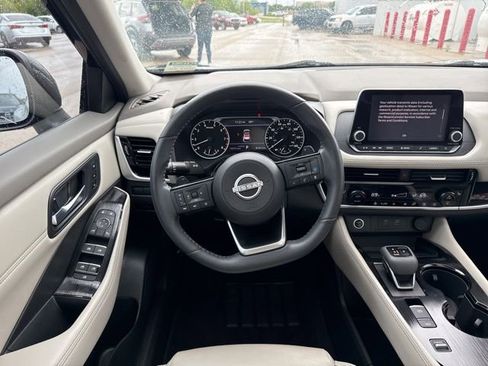 Used 2023 Nissan Rogue SL FWD image 28