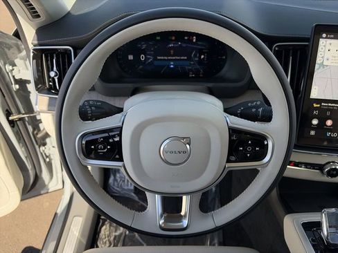 New 2026 Volvo XC90 T8 Ultra w/ Protection Package Premier AWD/4WD image 21
