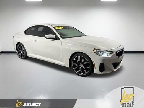 Used 2023 BMW 230i xDrive Coupe w/ Premium Package AWD/4WD image 4