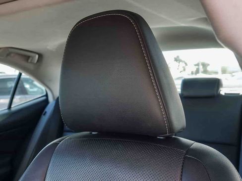 Used 2018 Lexus IS 300 image 24