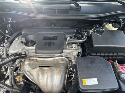 Used 2016 Toyota Camry LE FWD image 37