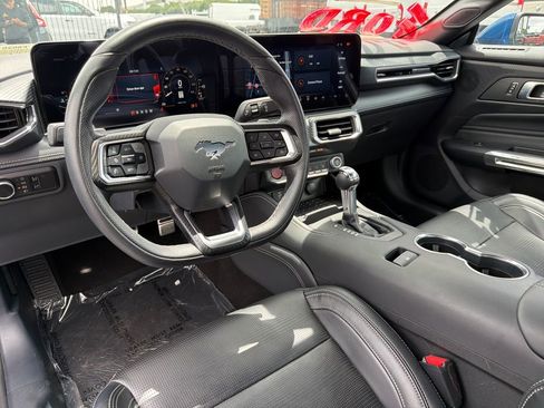Used 2024 Ford Mustang GT Premium RWD image 17