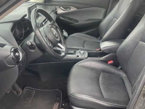 Used 2019 MAZDA CX-3 Touring image 2