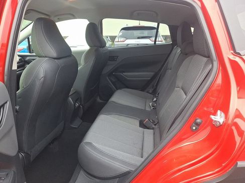 Used 2024 Subaru Crosstrek 2.0i Premium AWD/4WD image 10