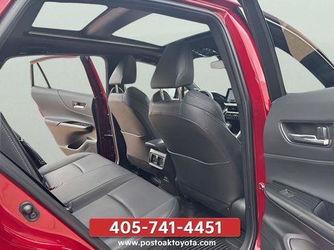 Used 2024 Toyota Venza Limited AWD/4WD image 19