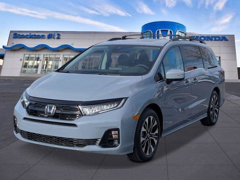 New 2026 Honda Odyssey Elite image 1