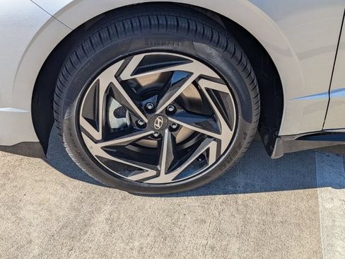 New 2026 Hyundai Sonata SEL FWD image 9