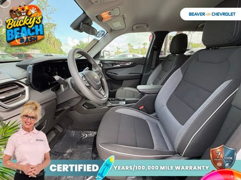 Used 2025 Chevrolet TrailBlazer LT AWD/4WD image 13