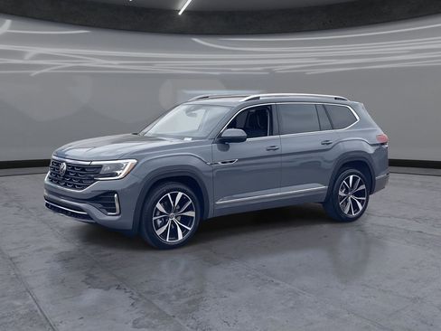 New 2026 Volkswagen Atlas SEL Premium R-Line image 3