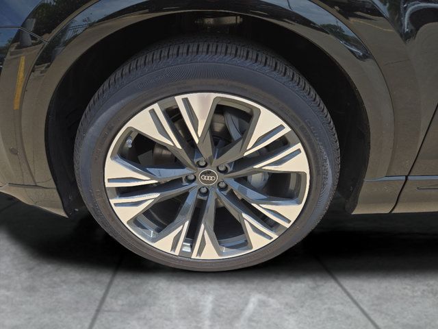 New 2026 Audi Q8 Premium Plus AWD/4WD image 29