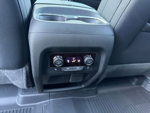 New 2026 Chevrolet Traverse High Country w/ LPO, Floor Liner Package image 26