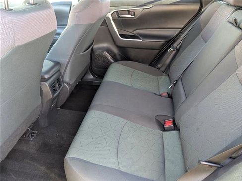 Used 2023 Toyota RAV4 XLE image 18