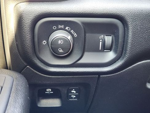 Used 2022 RAM 1500 Lone Star RWD image 31