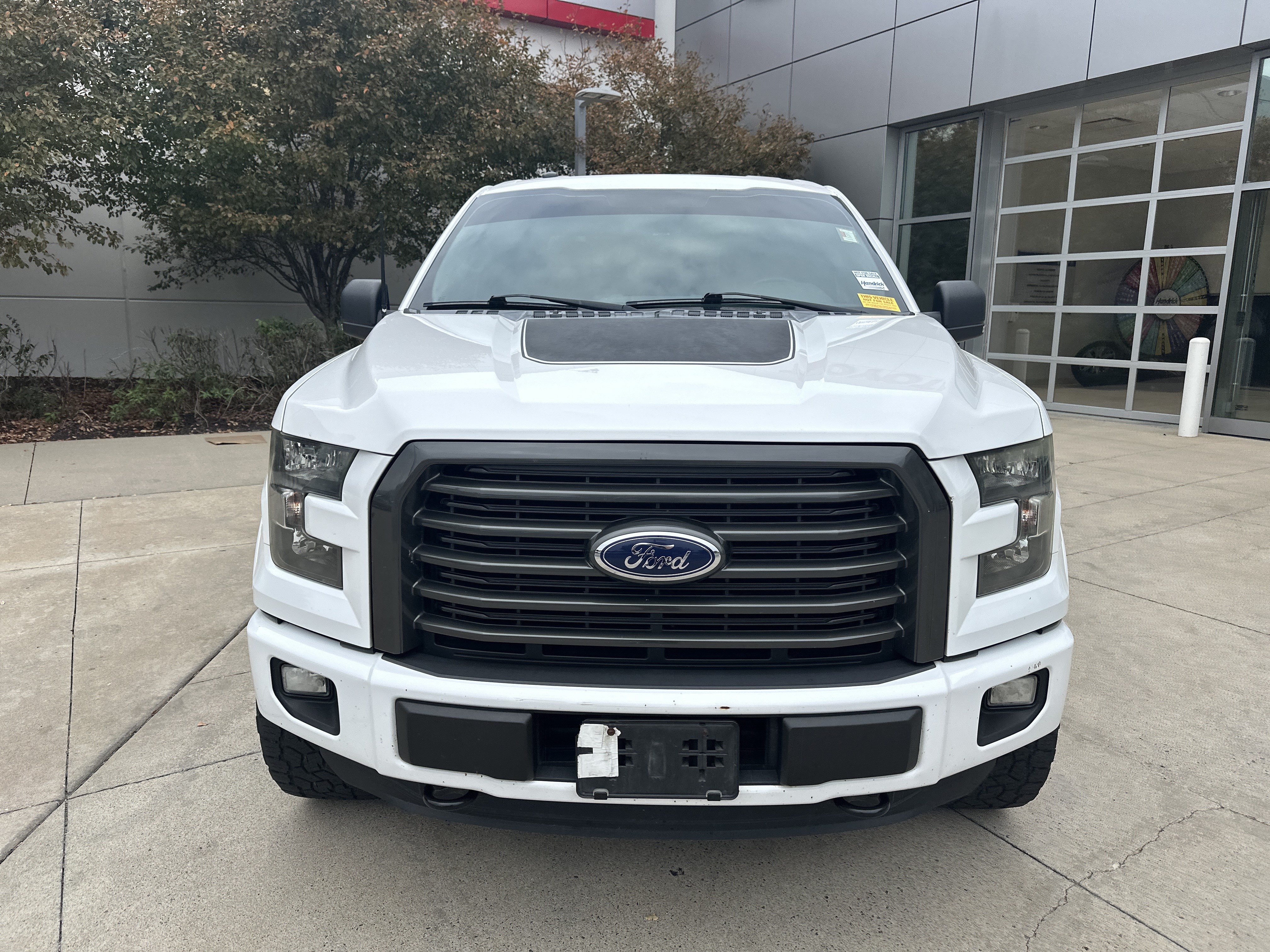 Used 2016 Ford F150 XLT w/ Equipment Group 302A Luxury AWD/4WD image 5