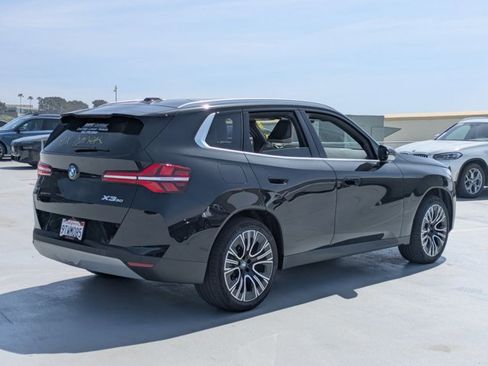 Used 2025 BMW X3 xDrive30i w/ Convenience Package image 5
