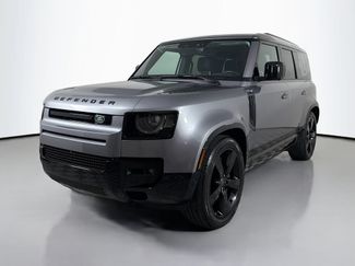 Used 2024 Land Rover Defender 110 X-Dynamic SE AWD/4WD video 1