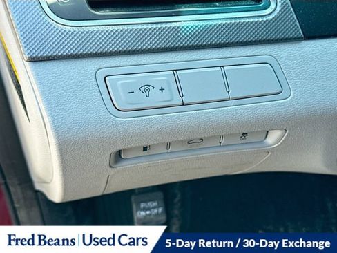 Used 2015 Hyundai Sonata SE w/ Option Group 02 FWD image 15